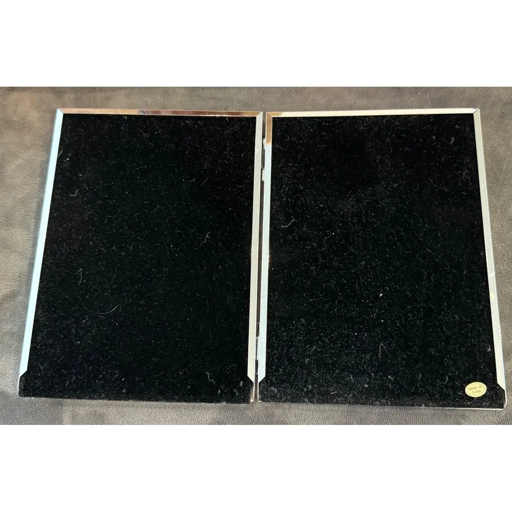 Double Picture Frame Silver Tone Burlap Mat Hinged Folding Free Standing